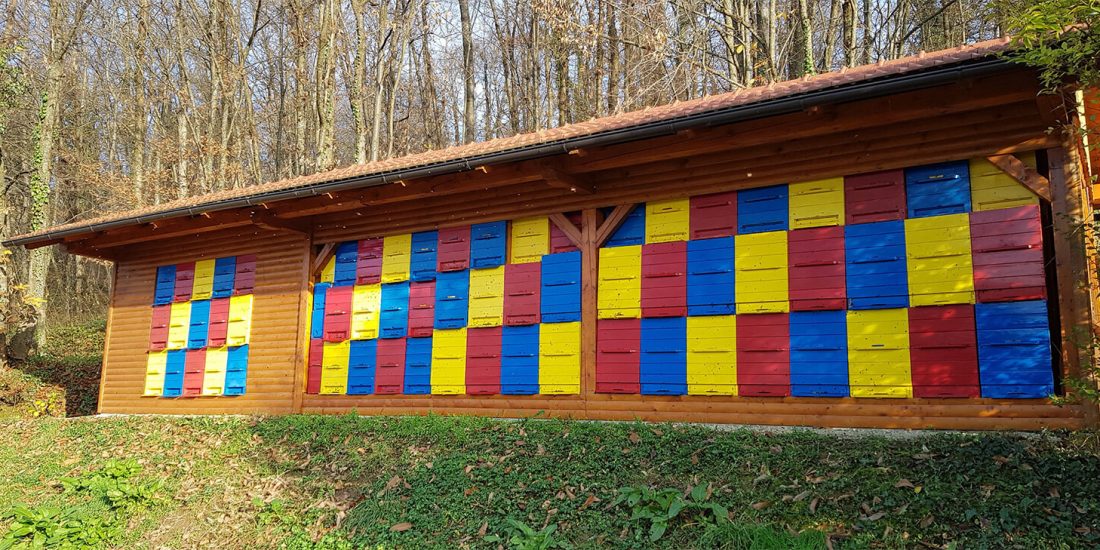 Čebelnjak v Avguštinah